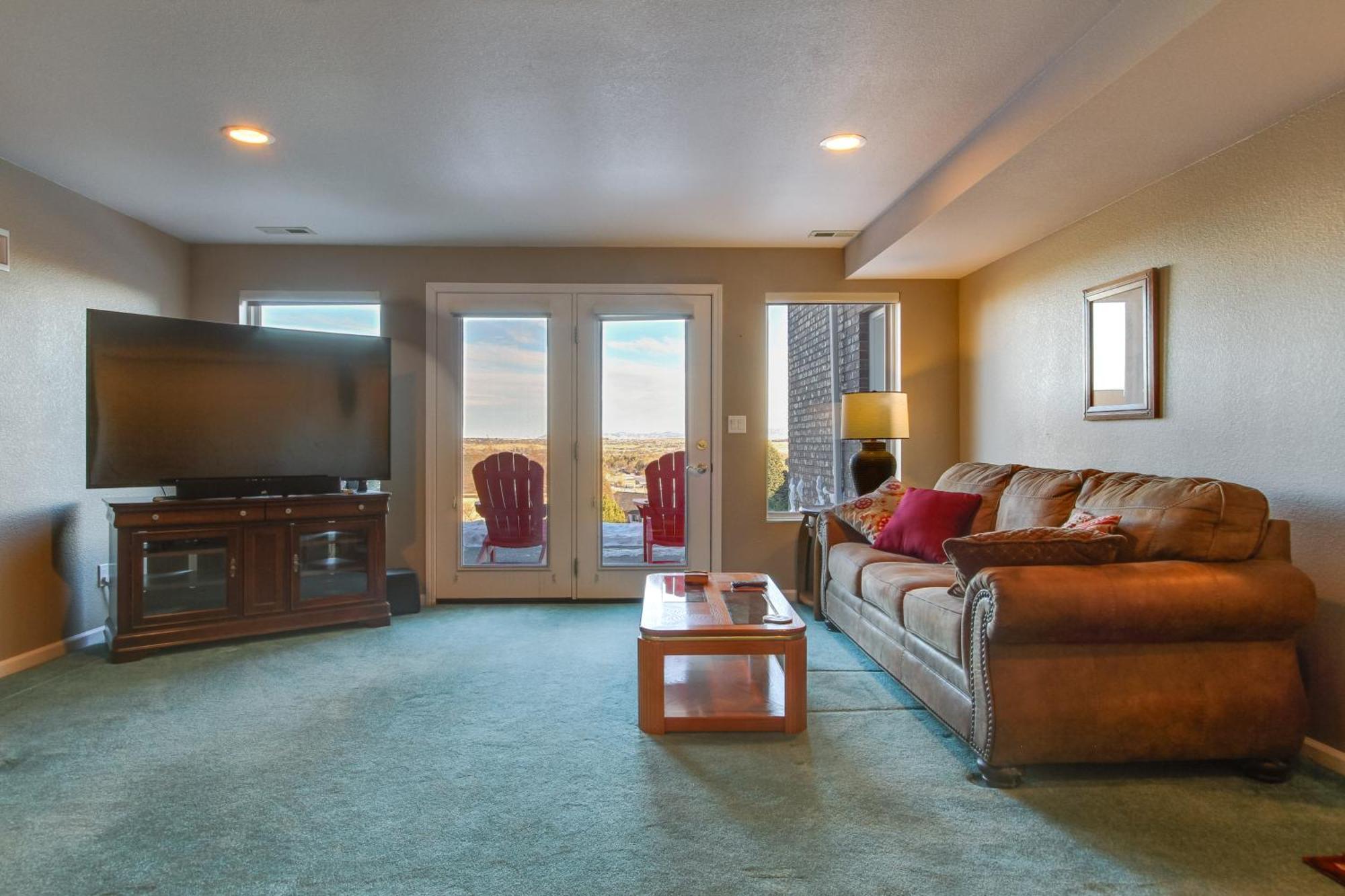 Inviting Great Falls Home With Wraparound Deck! Exterior foto
