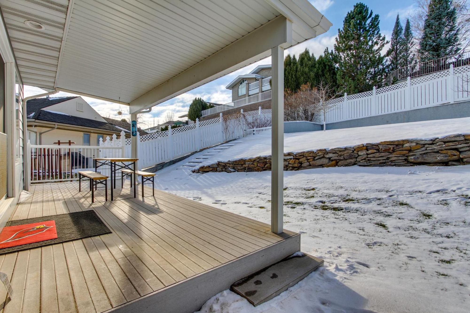 Inviting Great Falls Home With Wraparound Deck! Exterior foto
