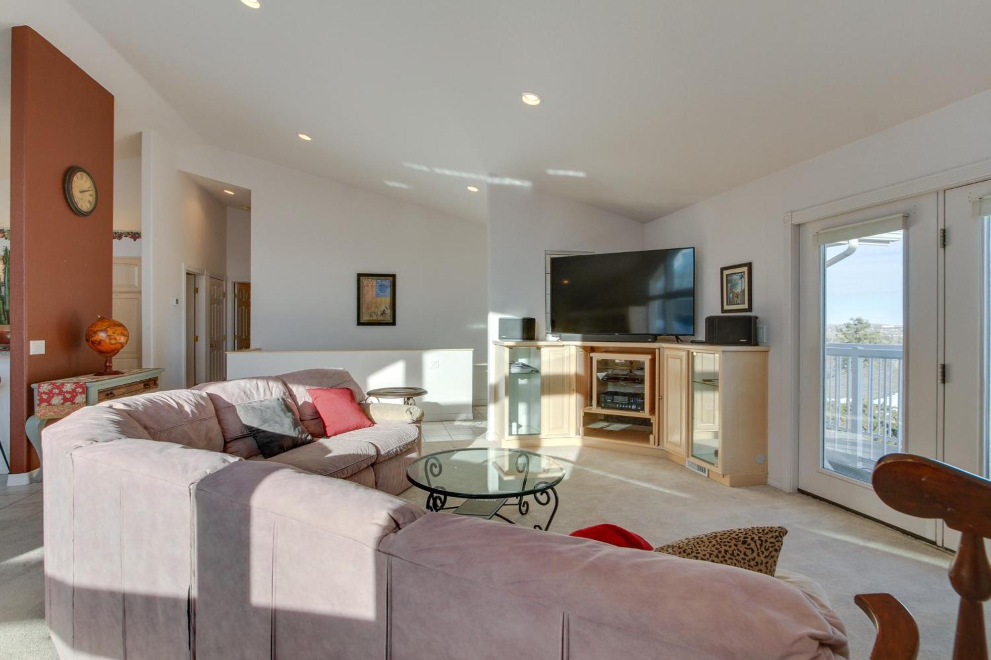 Inviting Great Falls Home With Wraparound Deck! Exterior foto